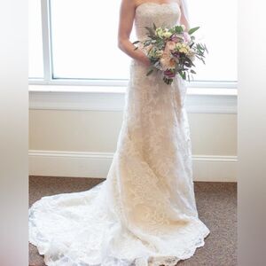 David Tutera | 12 | unaltered strapless lace and beading Wedding Dress train